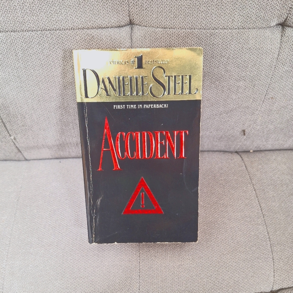 NOVEL